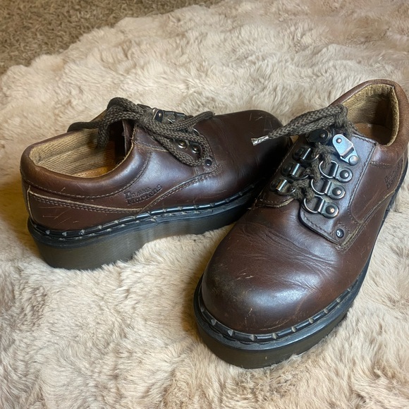 Dr. Martens Air Walk shoes - size 6 - Picture 3 of 4